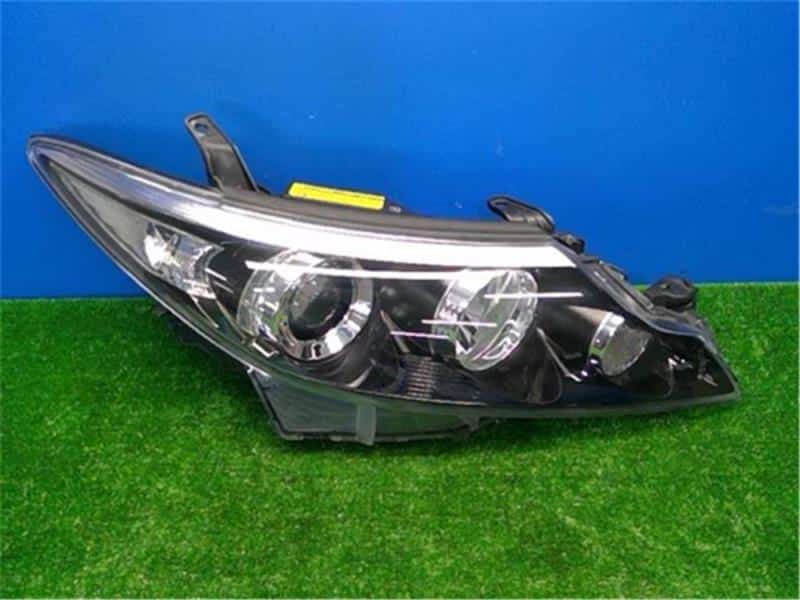 Toyota Estima Tarago AERAS ACR50 ACR55 Genuine HID Right