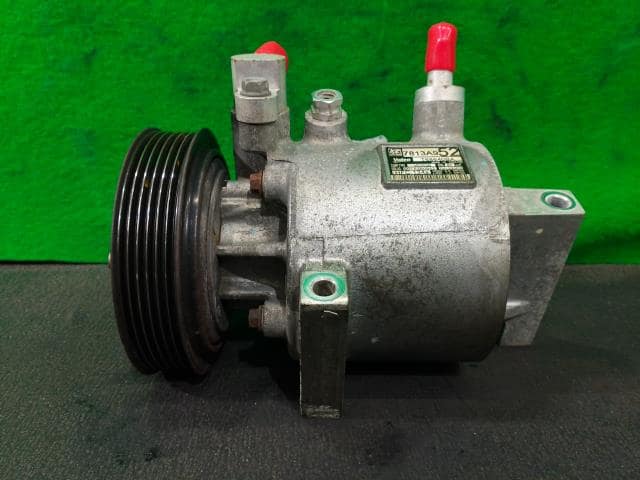 Used]Nissan Genuine Moco MG22S air-conditioner compressor