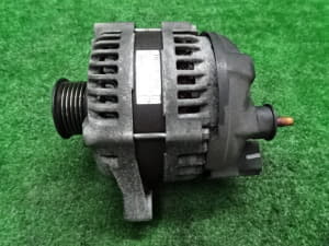 Jaguar XF, J05HA 2005 X250, dynamo, 8X23-10300-BA DENSO 104210-5050 alternator 　☆☆ (PA114677800) 
