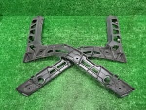 Jaguar XF, J05HA 2005 X250 J05FA, Rear bumper bracket, right and left set, 8X23-17B931L 8X23-17B930R 　☆☆ (PA114695405) 