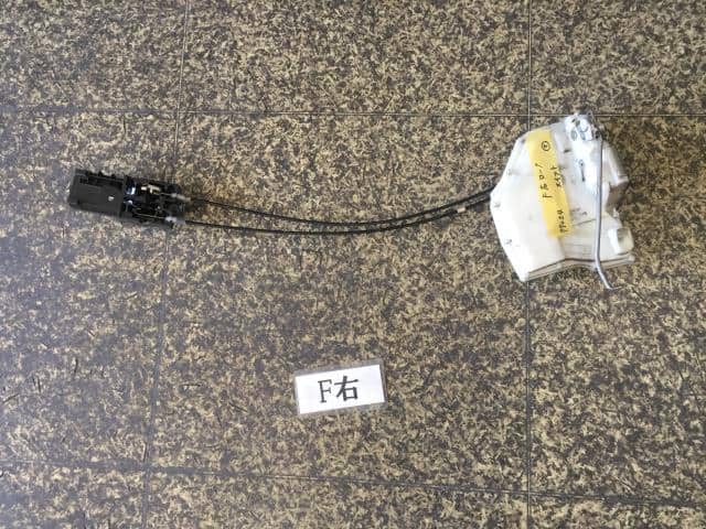 Used]Swift ZC71S Rear Gate Self-Locking Solenoid 8251063J00 - BE