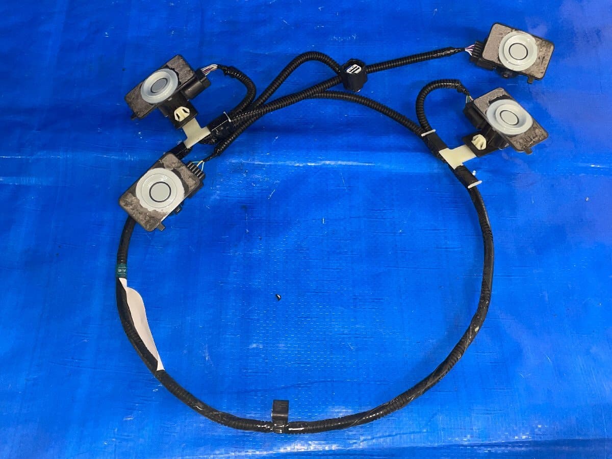 Used]Sensor Honda shuttle GK8 GK9 Genuine millimeter wave