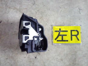 Rear Left Door Lock Actuator BMW 1 Series 2008 ABA-UD20 5122702147 (PA92020563) 