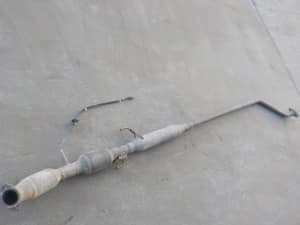 Exhaust Center Muffler TOYOTA Corolla Fielder 2012 DBA-NZE164G 1742021310 (PA99466015) 