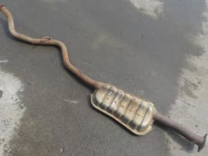 Exhaust Center Muffler SUBARU Impreza 2012 DBA-GP7 44200FJ060 (PA106313384) 