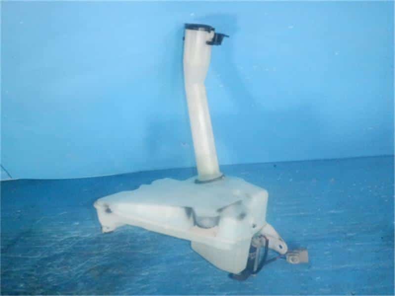 Used]Windshield Washer Tank TOYOTA Landcruiser prado