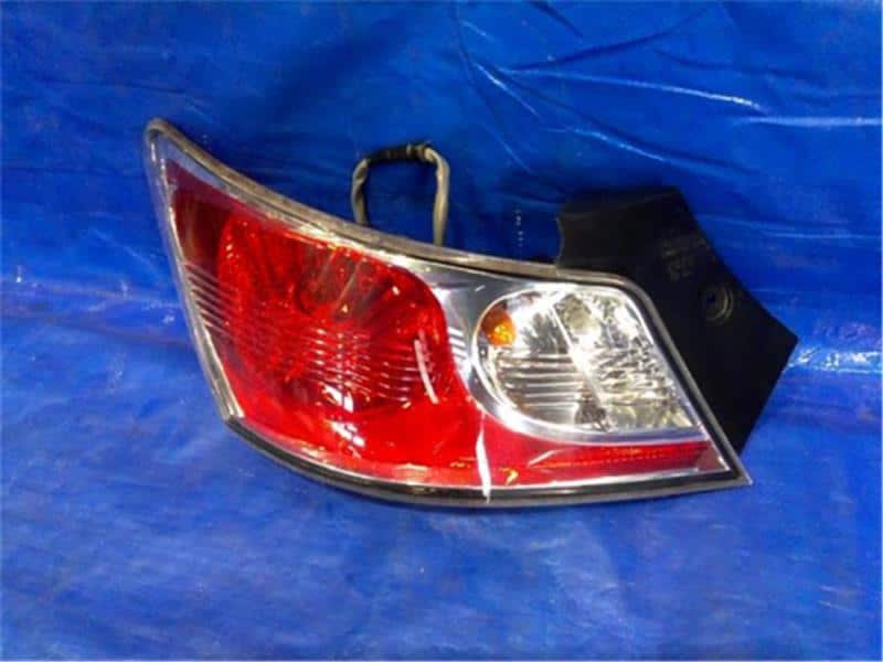 New & Used TOYOTA BB Tail Lights Spare Parts - BE FORWARD