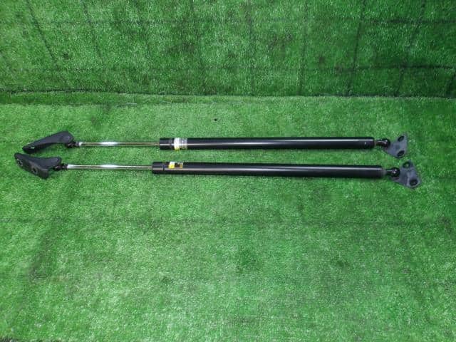 パーツ TOYOTA NOAH SR40 Rear Gate Damper s-l400.jpg