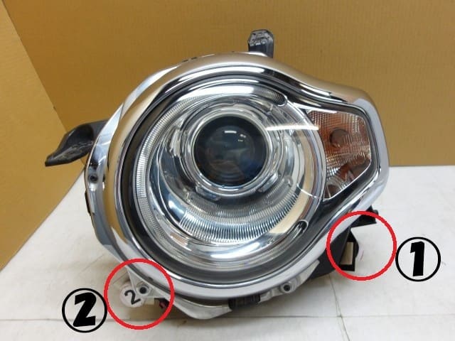 Used]Left Headlight SUZUKI Hustler 2014 DBA-MR31S 3532065P00