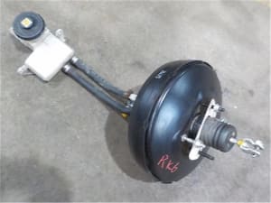 Honda Stepwagon Brake Booster / Master Cylinder - Ex-Japan