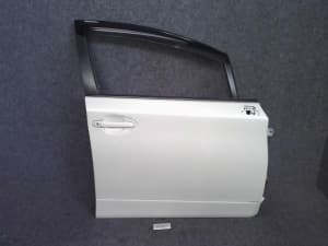 Front Right Door Assembly TOYOTA Wish 2013 DBA-ZGE22W 6700168040 (PA117096576) 