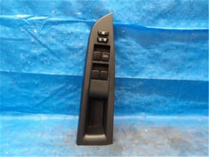 Power Window Switch TOYOTA Ractis 2011 DBA-NCP125 8482052430 (PA117238318) 