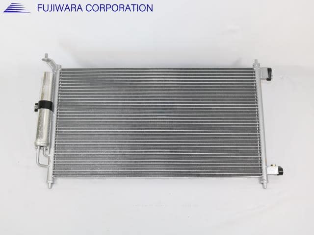 マーチ K11 コンデンサー 92100-AN015 CG10DE 走行170㎞ KOYORAD コンデンサー マーチ K11 92110-AN000 1年保証 コーヨーラド