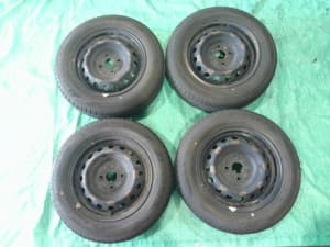 Tire/Wheel Assembly TOYOTA Vitz 2014 DBA-NSP130 4261152493 (PA111755561) 