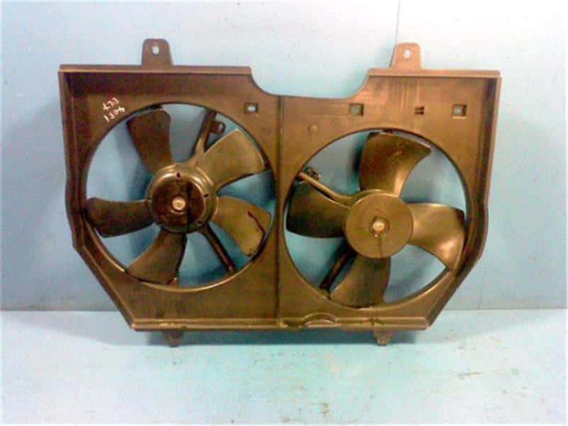 DIESELarchive スカジャン TYC Complete Radiator Fan Shroud w/ Motors and Fan Blades - Nissan