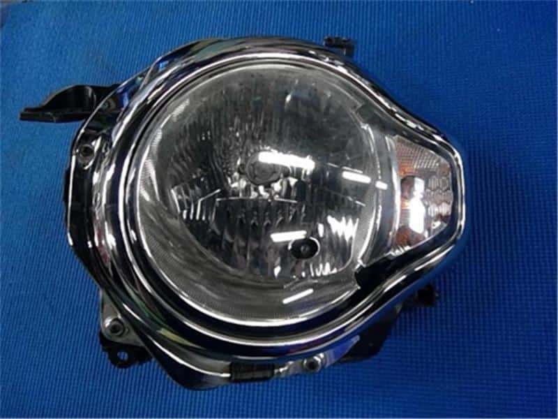 パーツ MR41S Hustler Headlight right side Used]Right Headlight SUZUKI Hustler DAA-MR41S - BE FORWARD Auto Parts