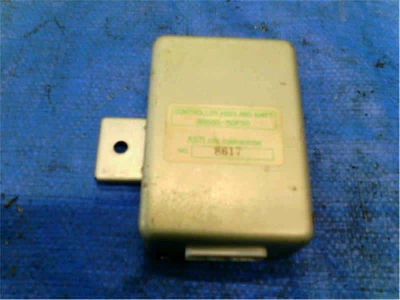 Used]4WD Computer SUZUKI Carry 1998 V-DD51T 3888550F10 - BE