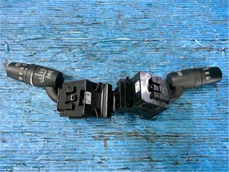 New & Used MAZDA CX-5 LDA-KE2FW Combination Switches Spare Parts
