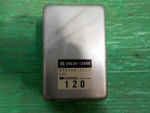 Engine Parts HINO Hino largesize car 1996 KC-FH2KLCA 286301200 (PA81459727) 