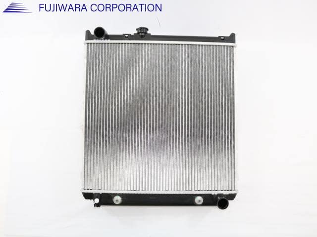 ワクタ様 Used]Radiator TOYOTA Vanguard 2008 DBA-ACA33W 1640028560 - BE