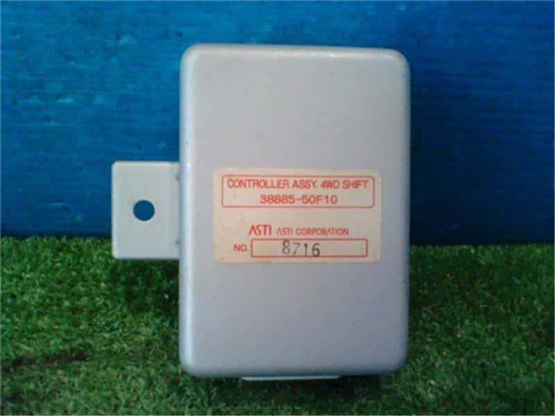 Used]4WD Computer SUZUKI Carry 1998 V-DD51T 3888550F10 - BE