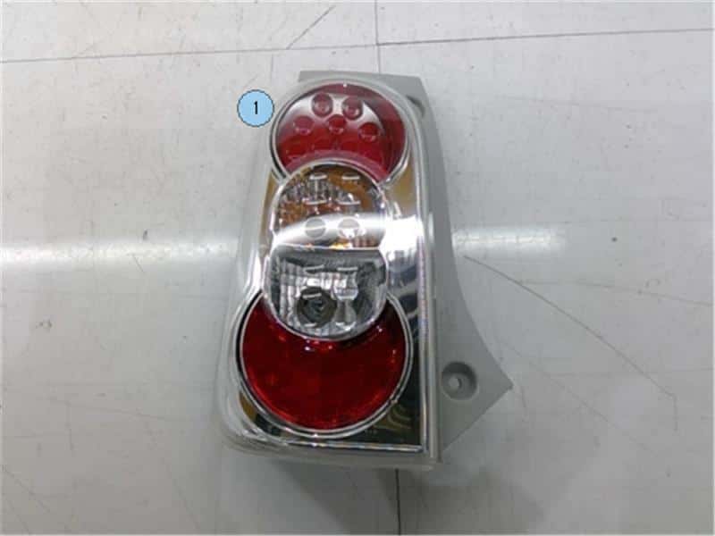 Used]Right Tail Light DAIHATSU Mira cocoa 2018 DBA-L675S - BE
