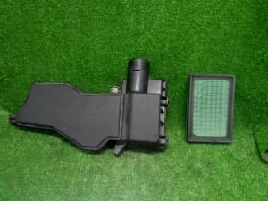 Air Cleaner Assembly TOYOTA Roomy 2016 DBA-M900A 17705B1100 (PA120503041) 