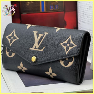 Finest ruivitommonoguramuampurantoporutofoiyusara wallet A378 (PA120603643) 