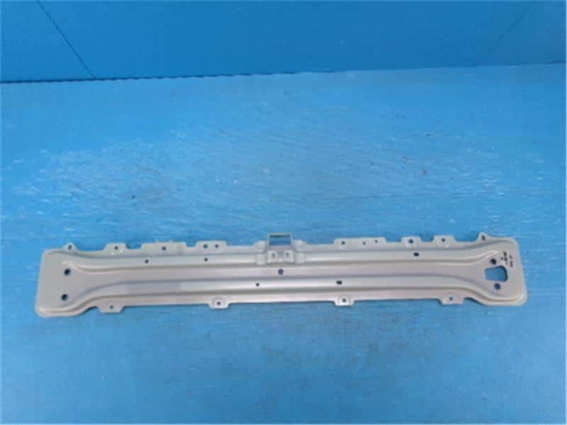 Used]Front Bumper SUZUKI Swift 2006 DBA-ZD11S 7171163J00Z7T - BE