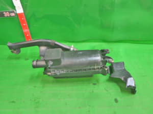 Air Cleaner Assembly NISSAN Nt100 clipper 2015 EBD-DR16T 165004A01D (PA86723056) 