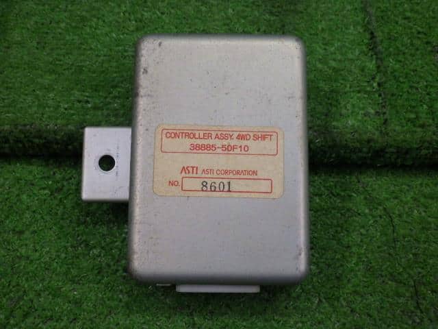 Used]4WD Computer SUZUKI Carry 1998 V-DD51T 3888550F10 - BE