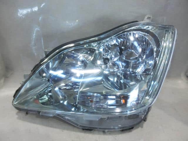 良品☆ヴォクシー ZRR80/ZRR85 純正 左ヘッドライト LED 28-229 良品☆ヴォクシー ZRR80/ZRR85 純正 左ヘッドライト LED 28-229
