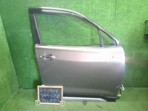 Porte Avant Droit Subaru Forester S10 (SF) 1997 - Référence 60009SC0219P - Occasion - Couleur Verte