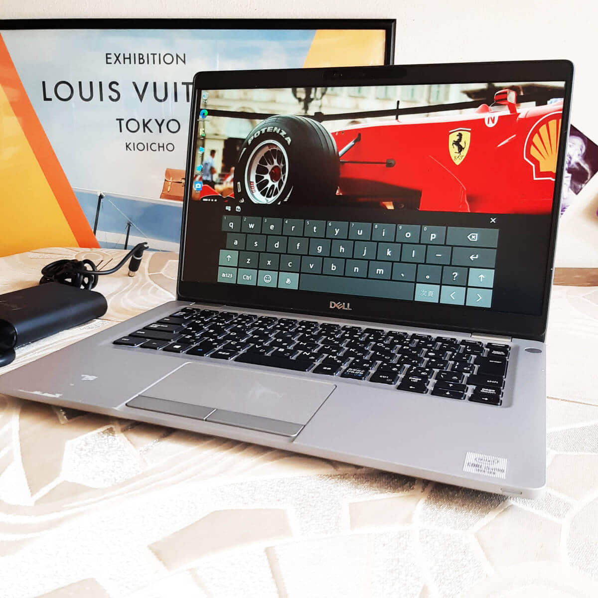 Used]It is LIFEBOOK A572/FX FMVXNFXQ2Z Note A4 Windows 10 Pro