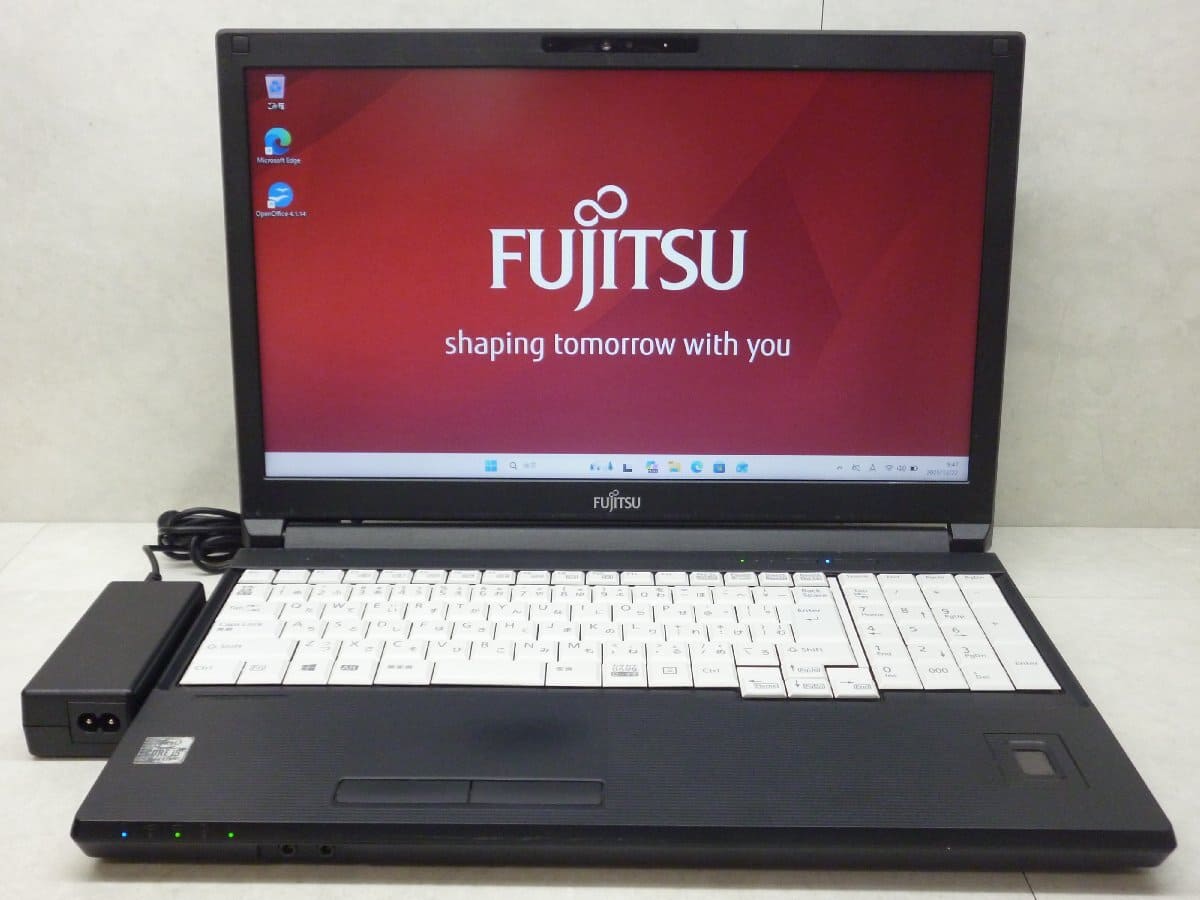 New]FUJITSU FMVA6602KP LIFEBOOK A579/ CX (Core i3-8145U/ 8GB