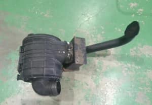 Air Cleaner Assembly HINO Dutro 2002 KK-XZU412M 1770078031 (PA87567540) 