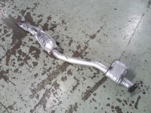 Front Exhaust Pipe SUBARU Legacy 2009 DBA-BM9 44620AC080 (PA100598059) 