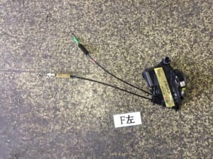 Front Left Door Lock Actuator TOYOTA Prius 2009 DAA-ZVW30 (PA104369800) 