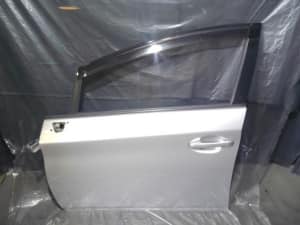 Front Left Door Assembly TOYOTA Prius 2013 DAA-ZVW30 6700247071 (PA114355637) 