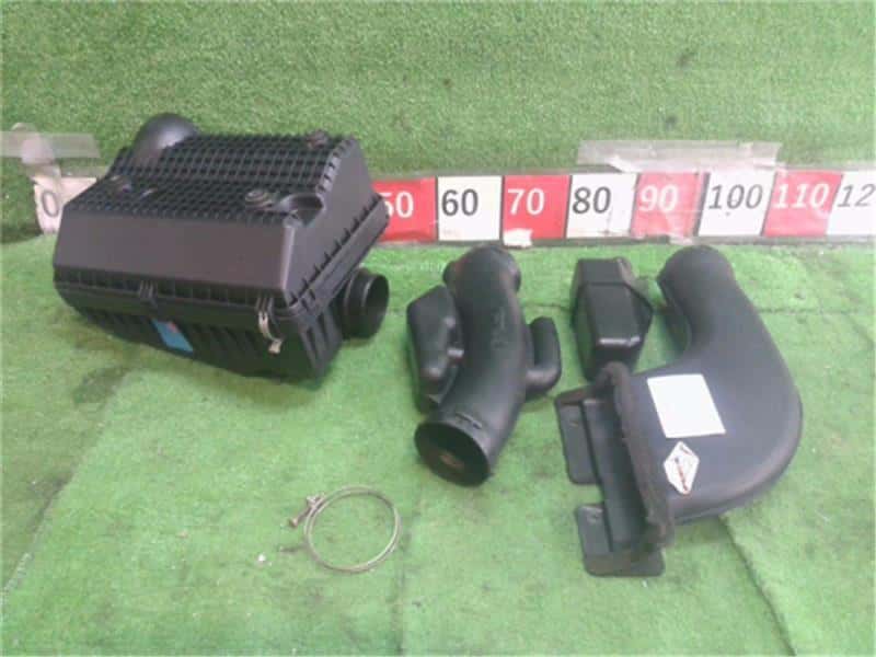 Recondition Mitsubishi Pajero Air Cleaner Assemblies 2006 CBA-V97W -