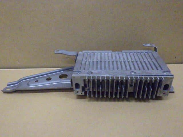 MBV44]動作品 ALPINE V12 Expert アルパイン MRV-F505 カーアンプ 4