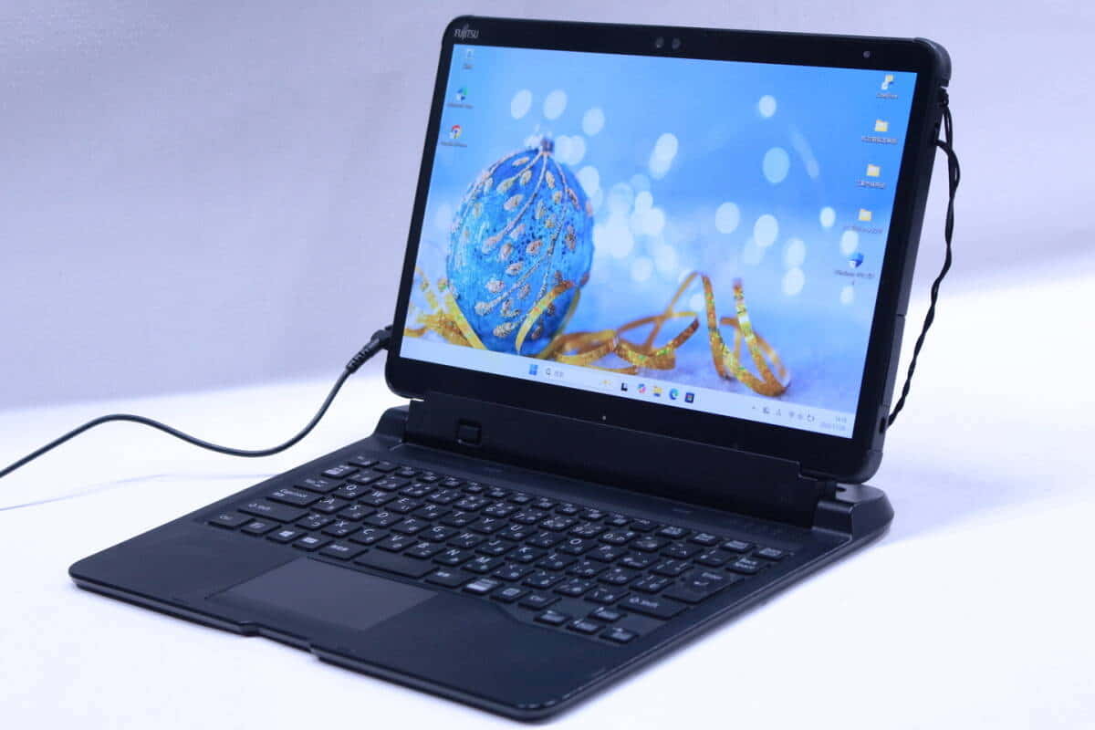 Used]☆The sixth generation i5 Fujitsu Lifebook A576/TX Core i5