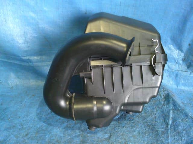 Toyota Corolla Axio Air Clea 1770537181/1770121100