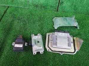 Engine Control Unit NISSAN Serena 2016 DAA-GFNC27 237035TA1A (PA66767225) 
