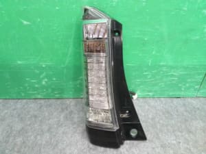 Left Tail Light HONDA N BOX 2016 DBA-JF1 33551TY0901 (PA92379584) 