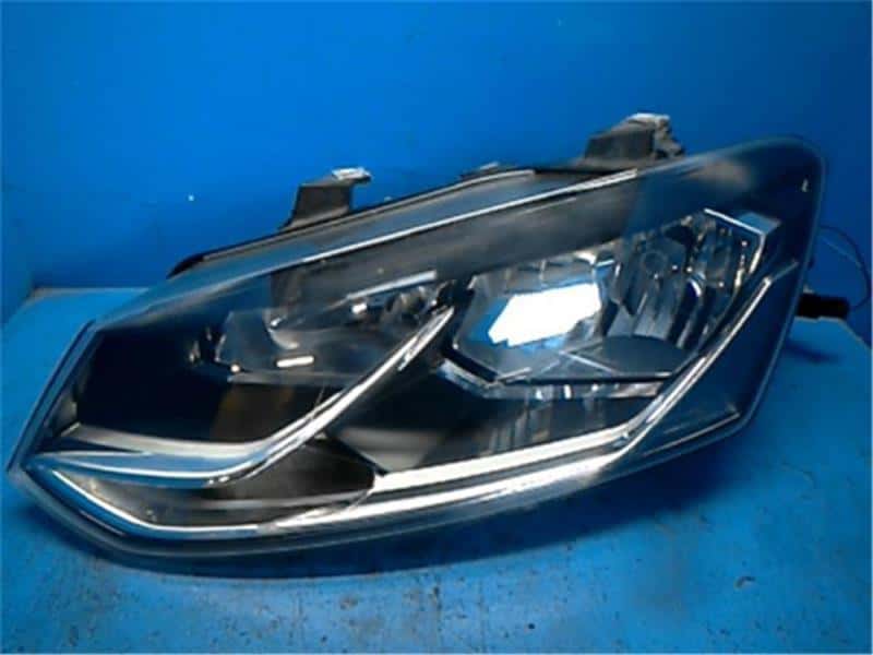 Used]VW Polo 6RCJZ Left Headlight 6C2 941 035 - BE FORWARD Auto Parts