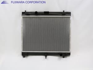 Radiator TOYOTA Ractis 2005 DBA-NCP100 1640021381 (PA11922821) 