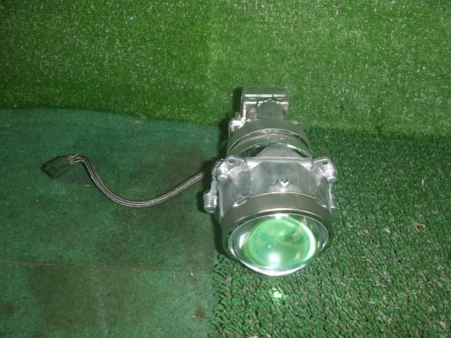 Used]Right Headlight SUZUKI Hustler 2018 DAA-MR41S 3512065P14 - BE