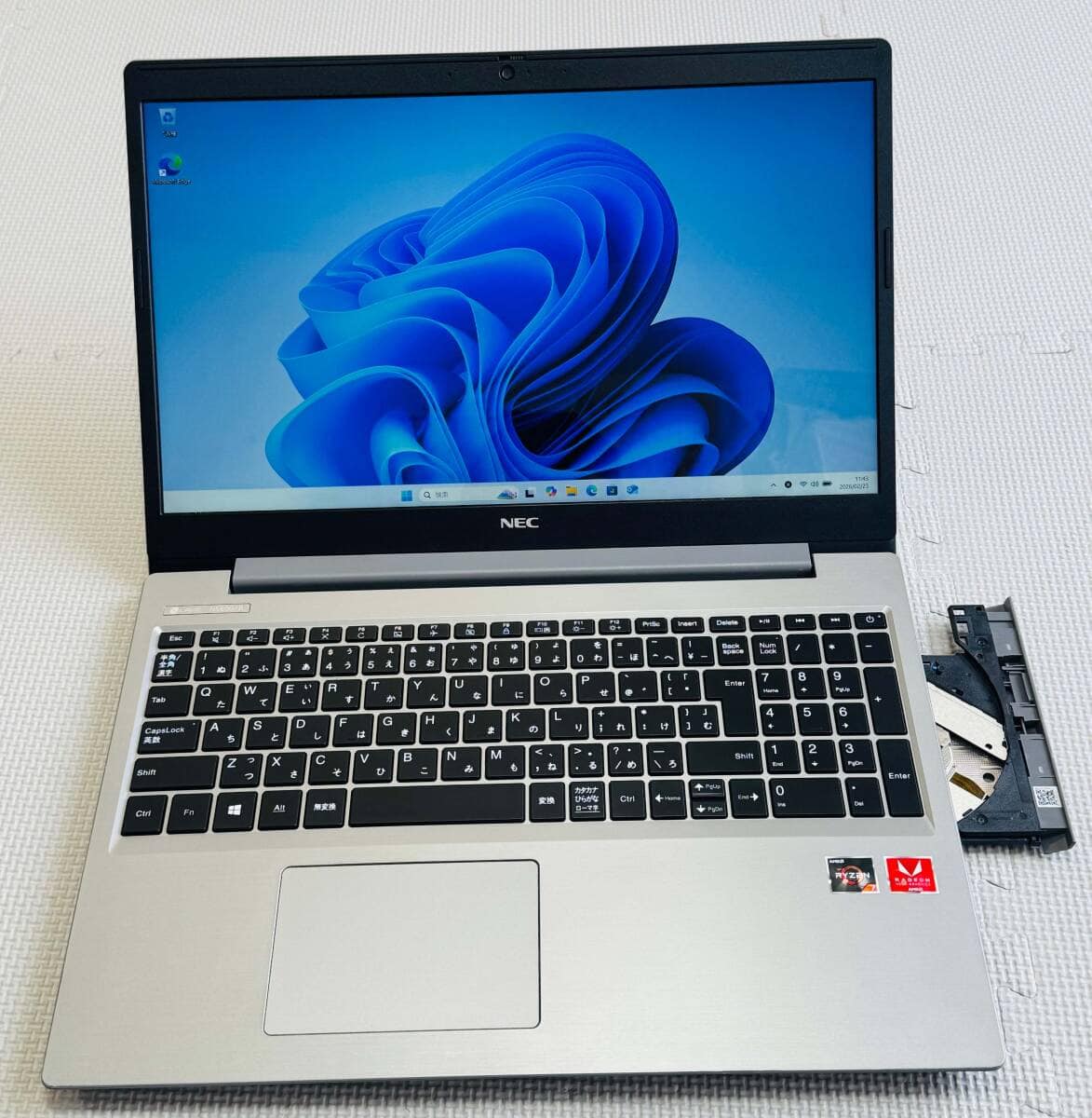 ★NEC Versa Pro VK25LA-M★ Used]NEC VersaPro VK25 fourth generation Core i3 4100M 4GB SSD2TB