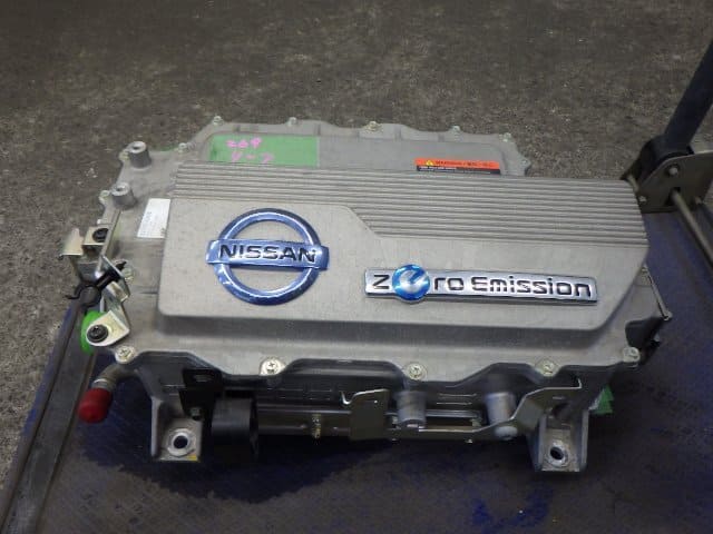 Used]2UPJ-28996916] Nissan cherry tree (SAKURA)(B6AW) inverter